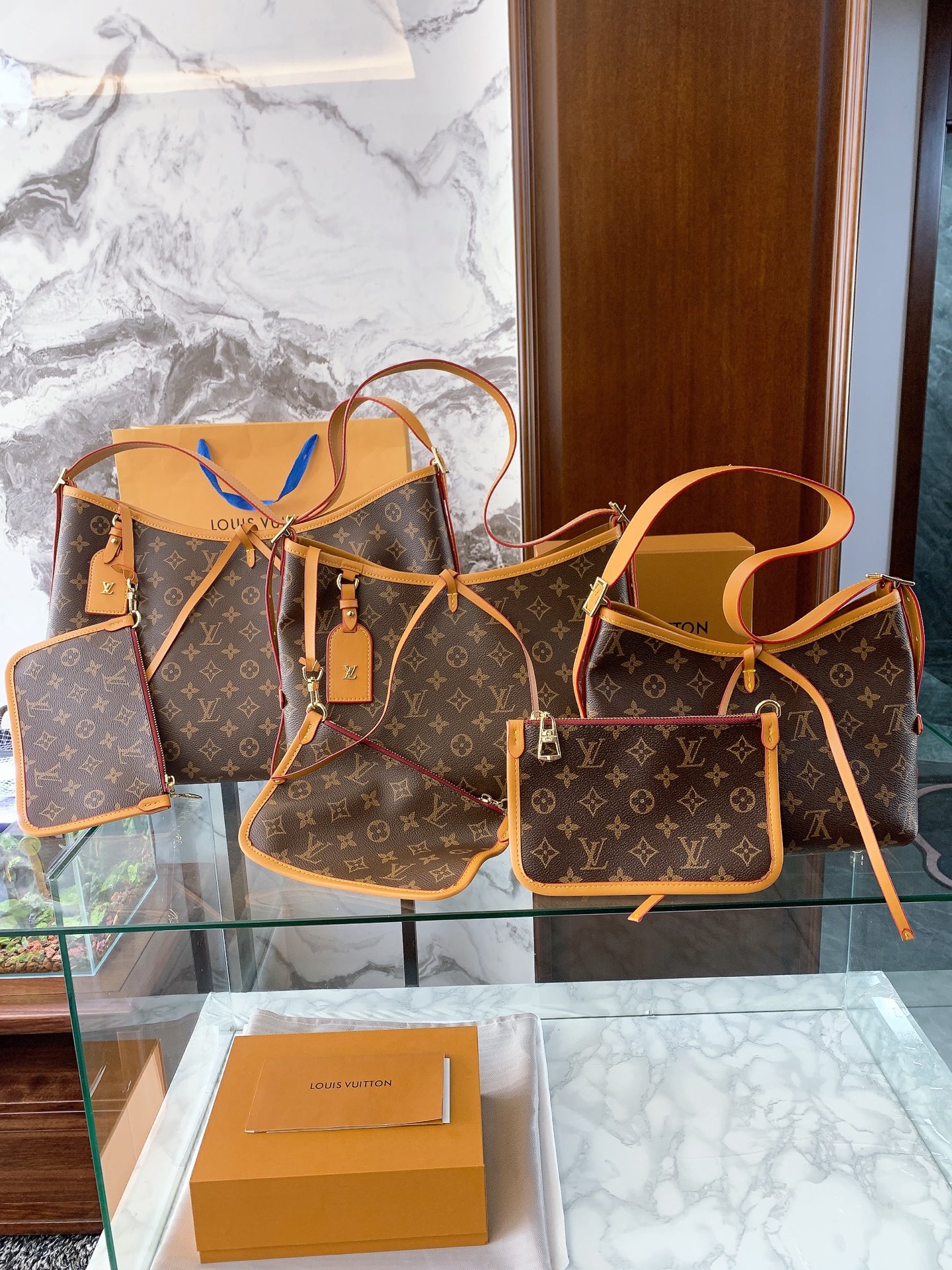Louis Vuitton p100 90 85 Carryall 40 30 Crossbody Bag