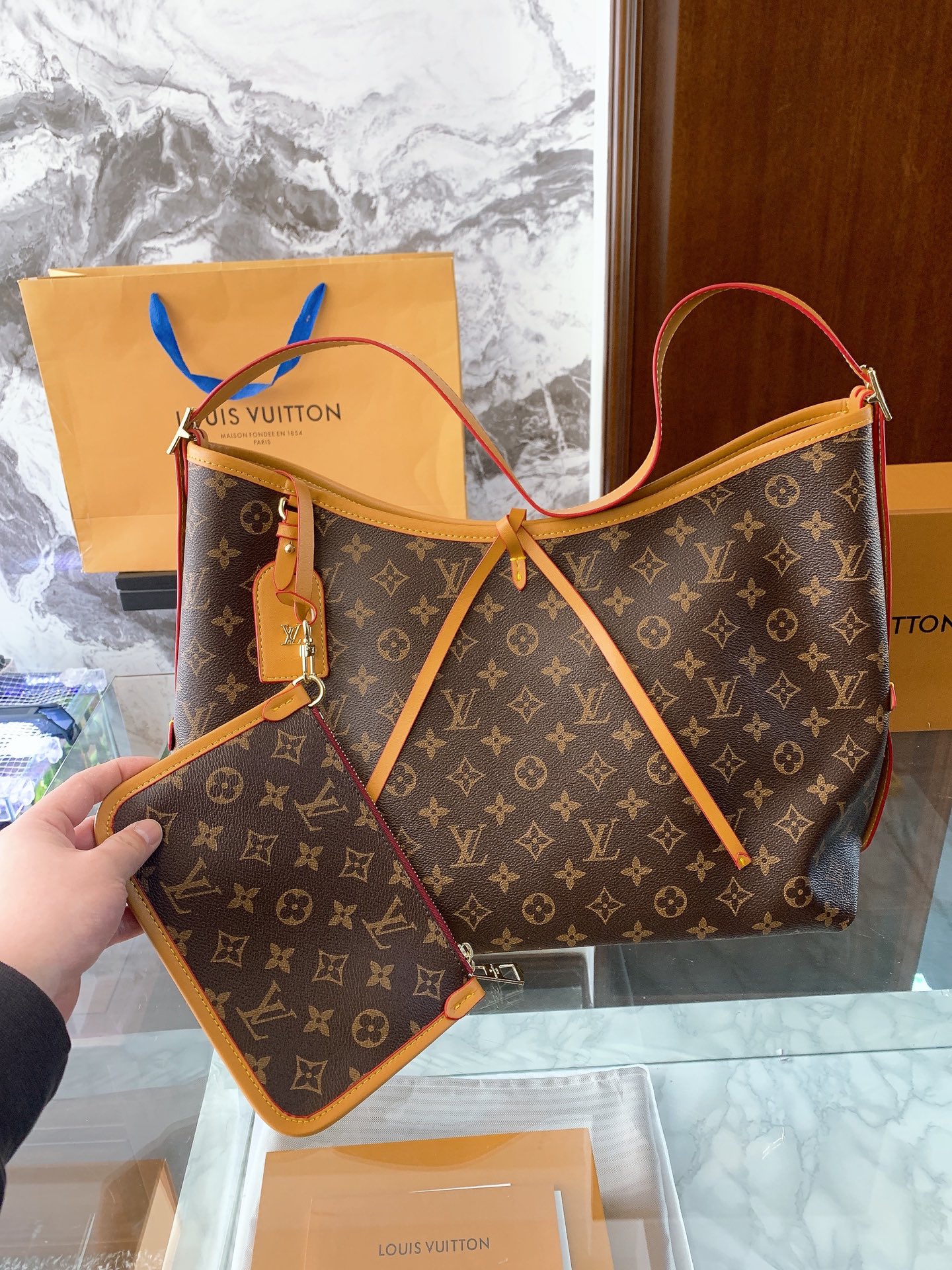 Louis Vuitton p100 90 85 Carryall 40 30 Crossbody Bag
