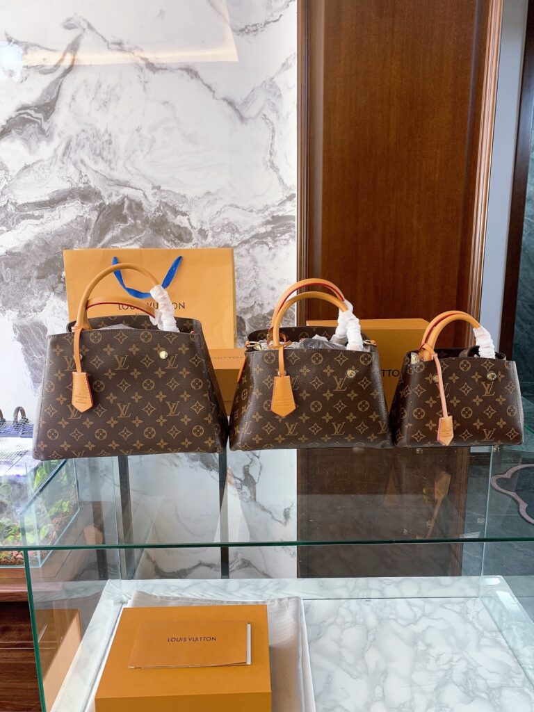 Louis Vuitton Pvc Sy 32 Yellow Leather Bag editorial product context 1