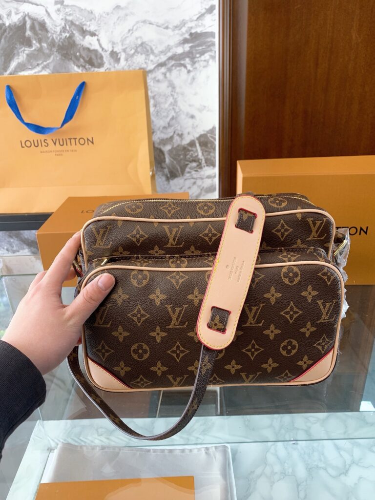 Louis Vuitton P90 28 10 20 Bag editorial product context 3