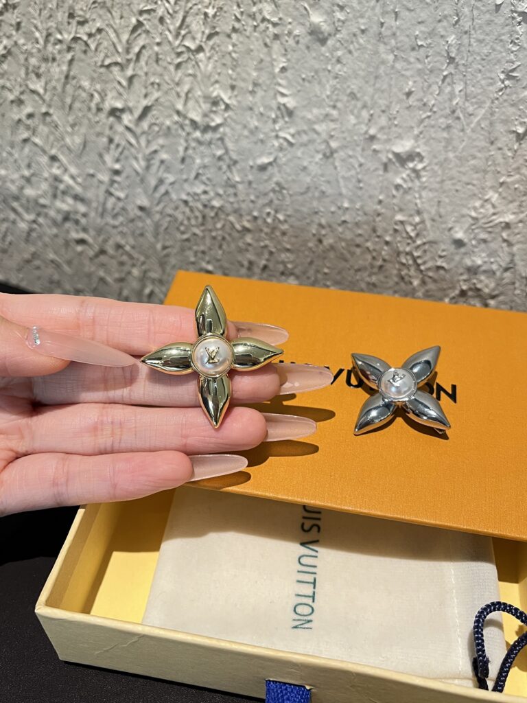 Designer D200 Brooch editorial product context 2