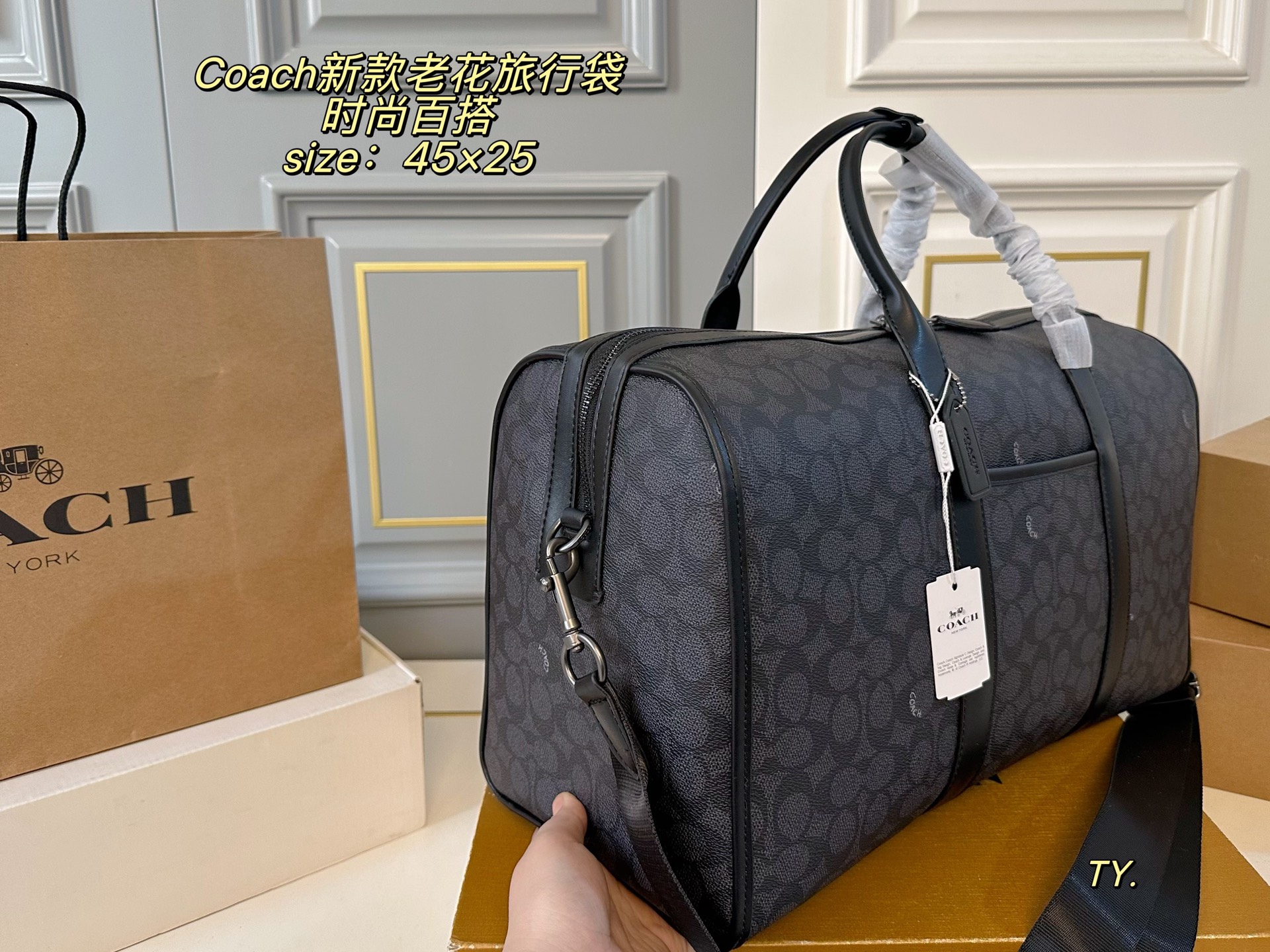 Coach P170 size 45 25 Bag