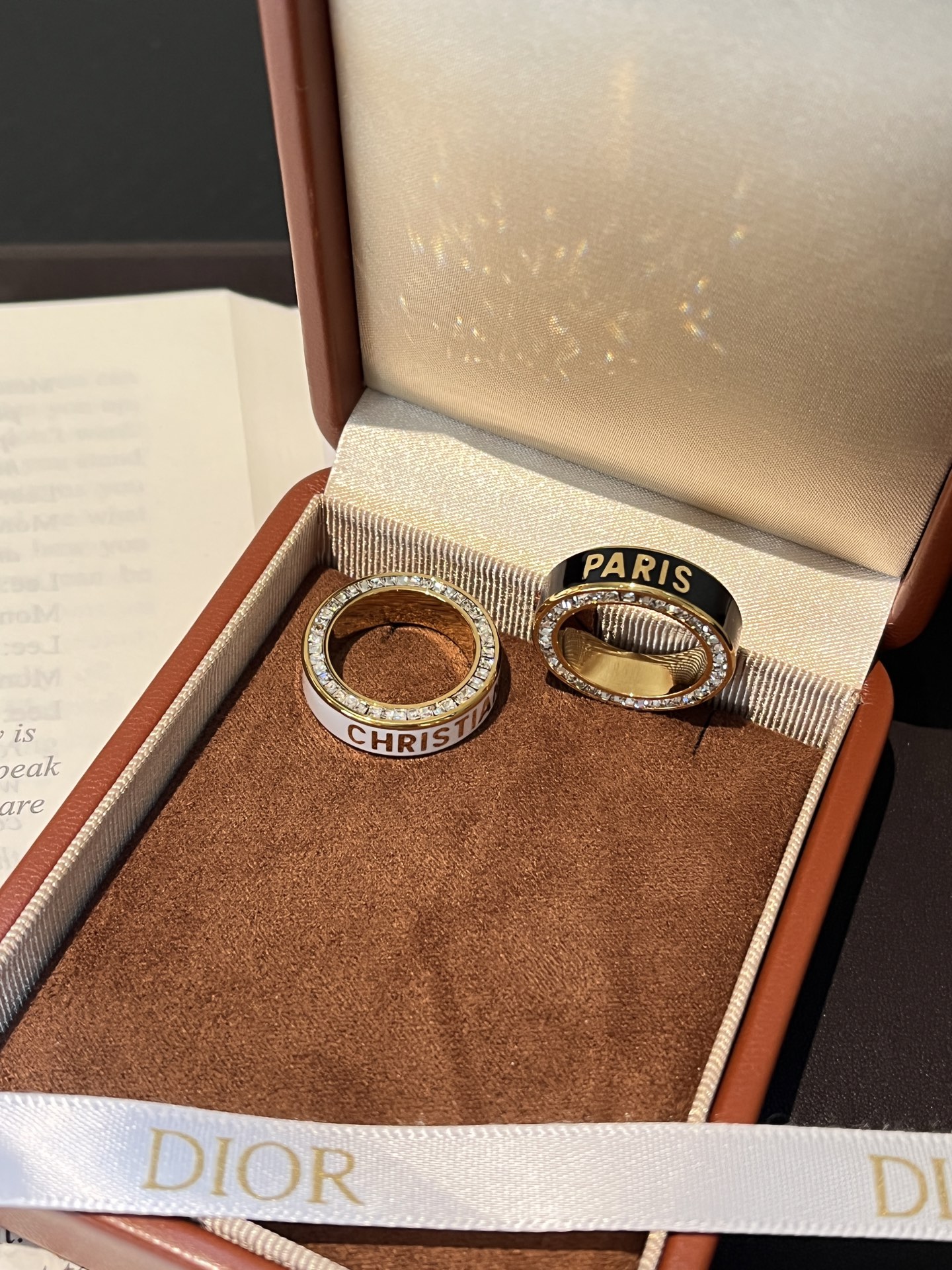 Designer Luxury J165 Ring