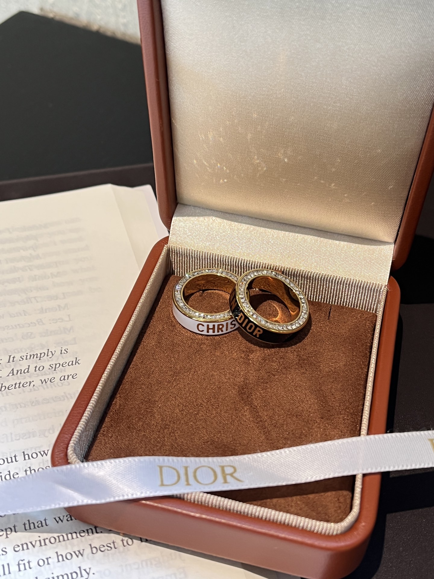 Designer Luxury J165 Ring