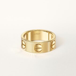Designer Luxury J164 Ring