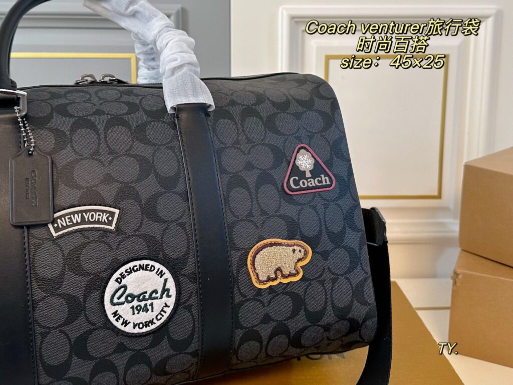 Coach Venturer Bag 45 x 25 cm editorial product context 3