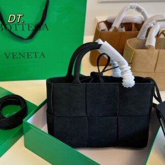 Bottega Veneta P135 size 24 17 cassettes Tote Bag