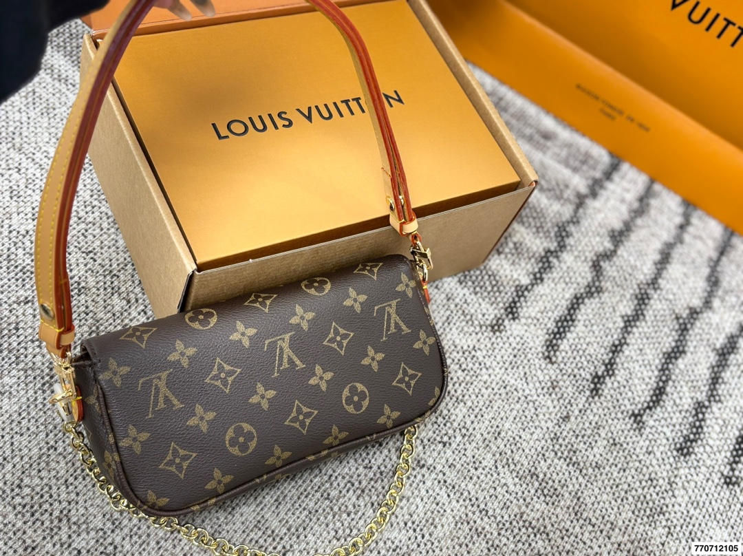 Louis Vuitton p120 21 12 Bag