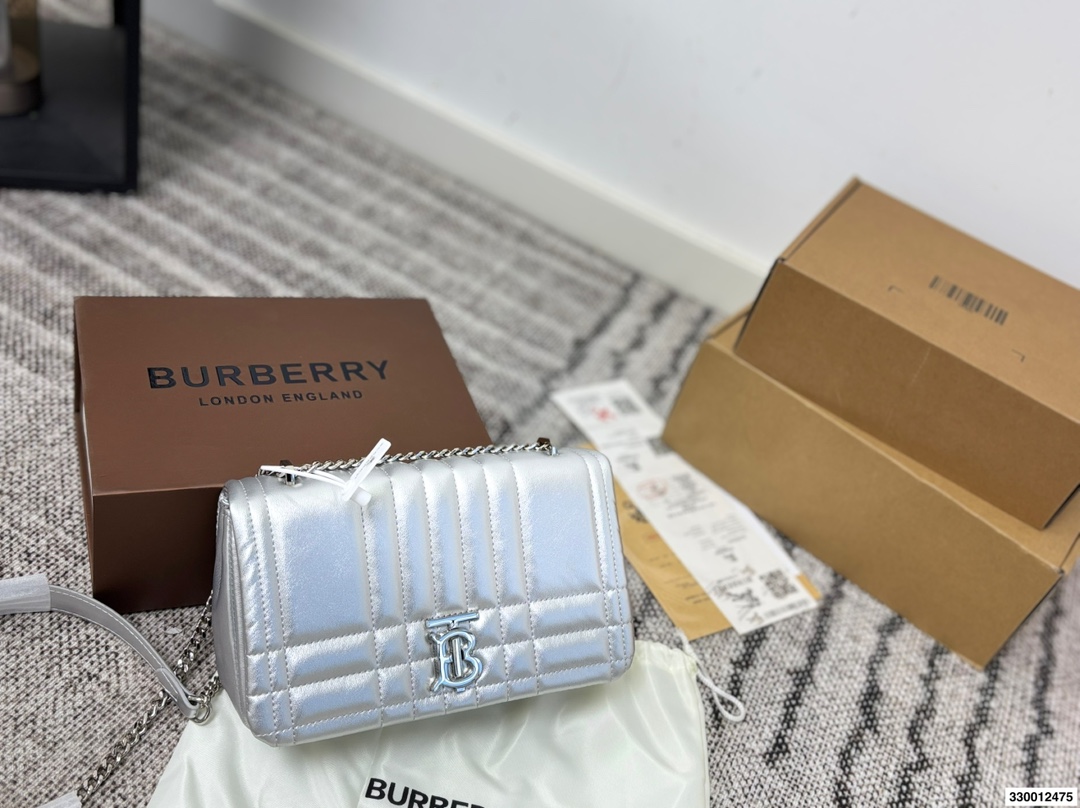 Burberry p150 Lola 22 15 Bag