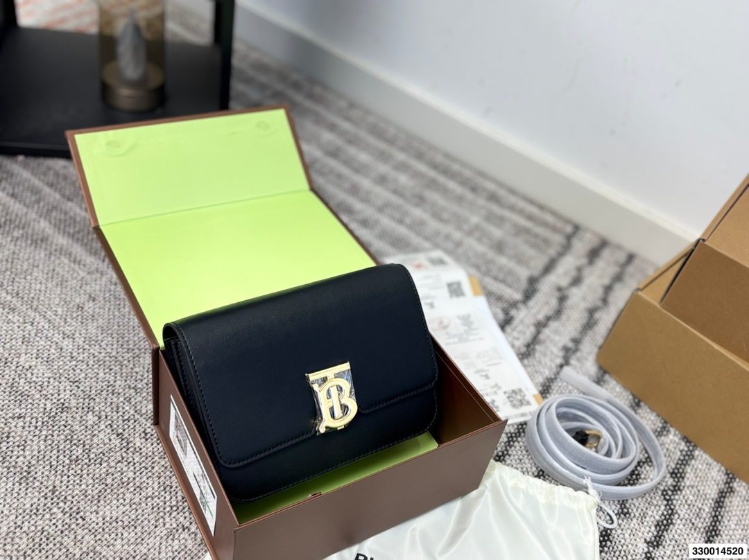Burberry p155 TB 22 15 Bag