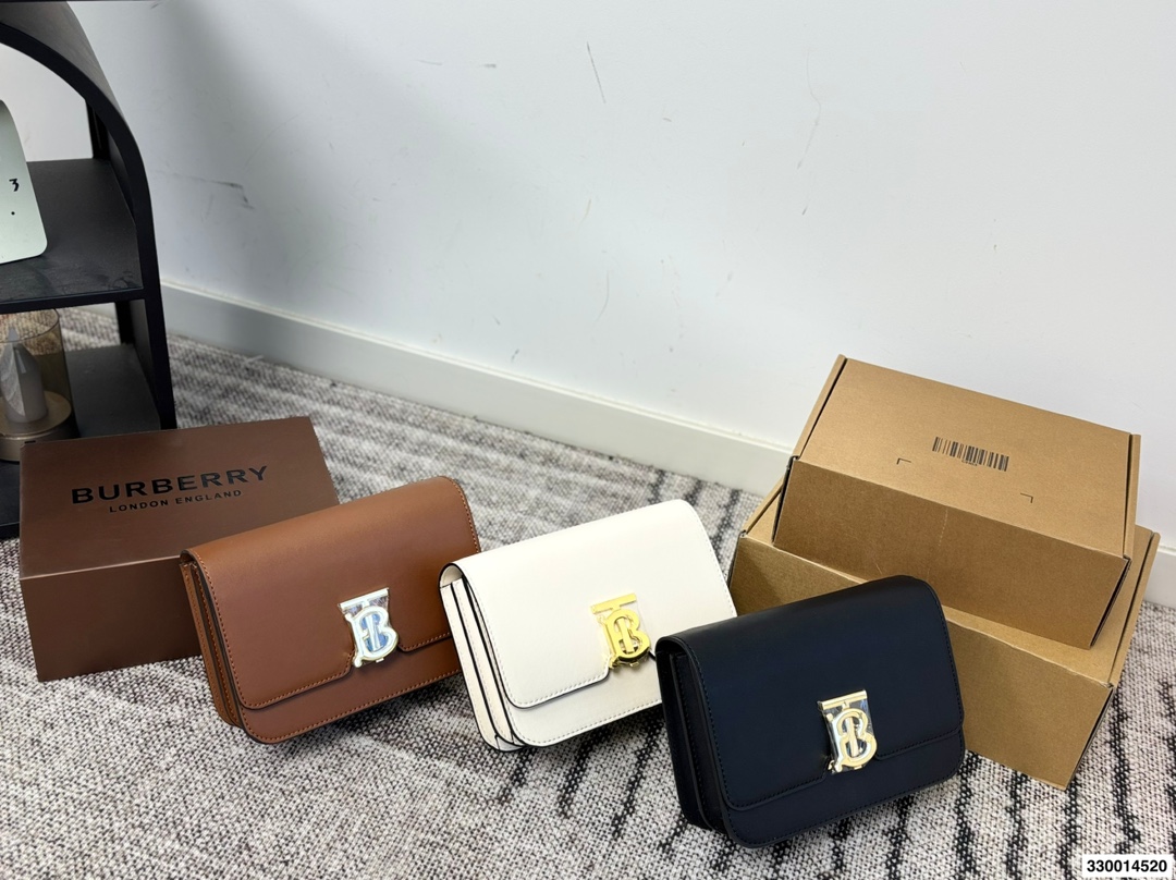 Burberry p155 TB 22 15 Bag