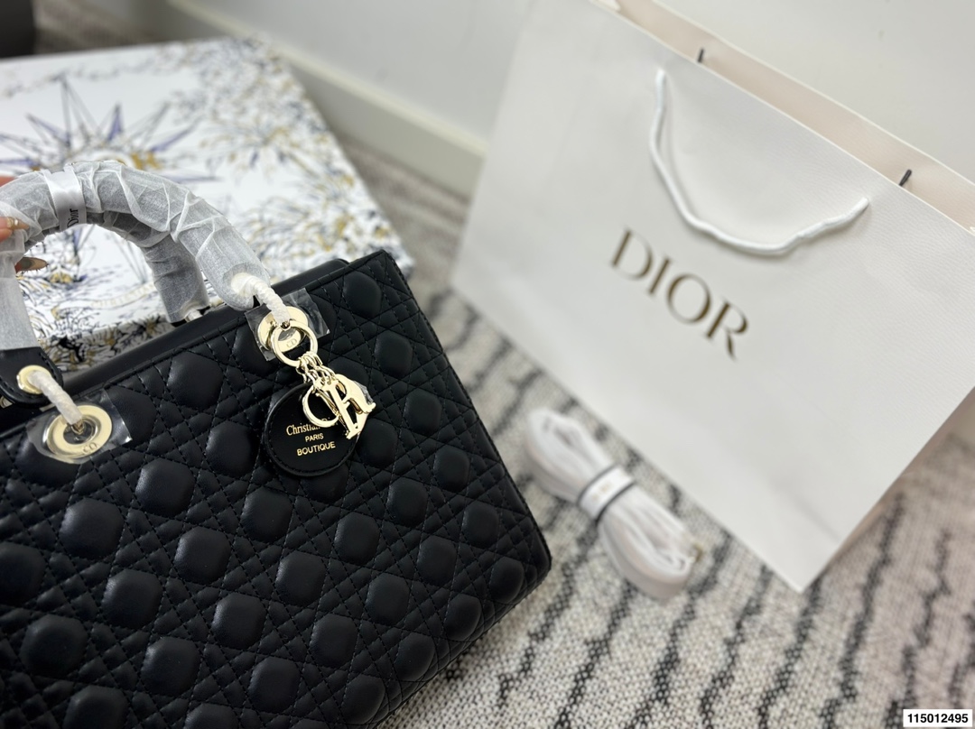 Dior p150 33 26 Large Bag