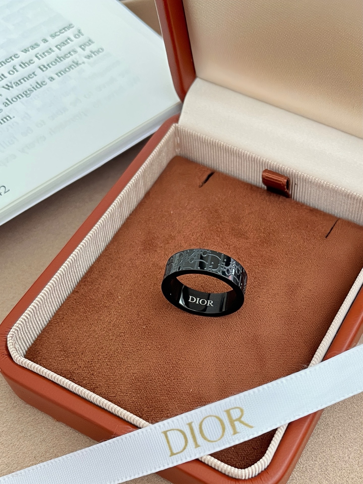 Designer Luxury J167 Ring