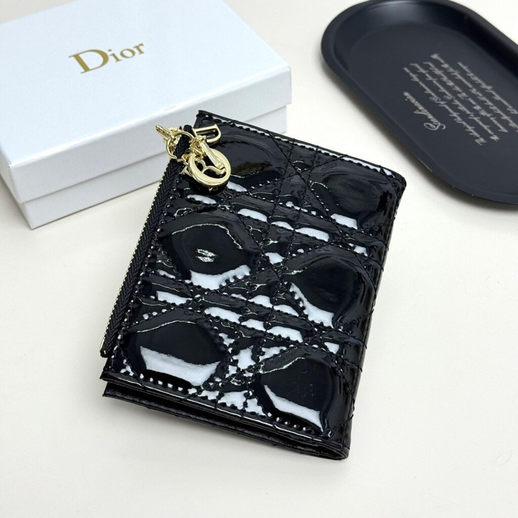 Dior 11 Black Leather Wallet editorial product context 3