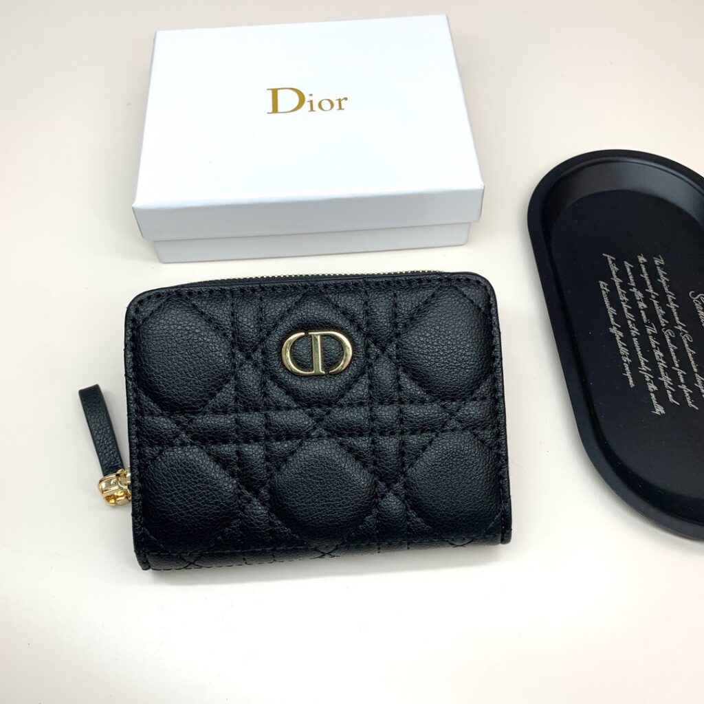 Dior 12 Black Leather Wallet editorial product context 2