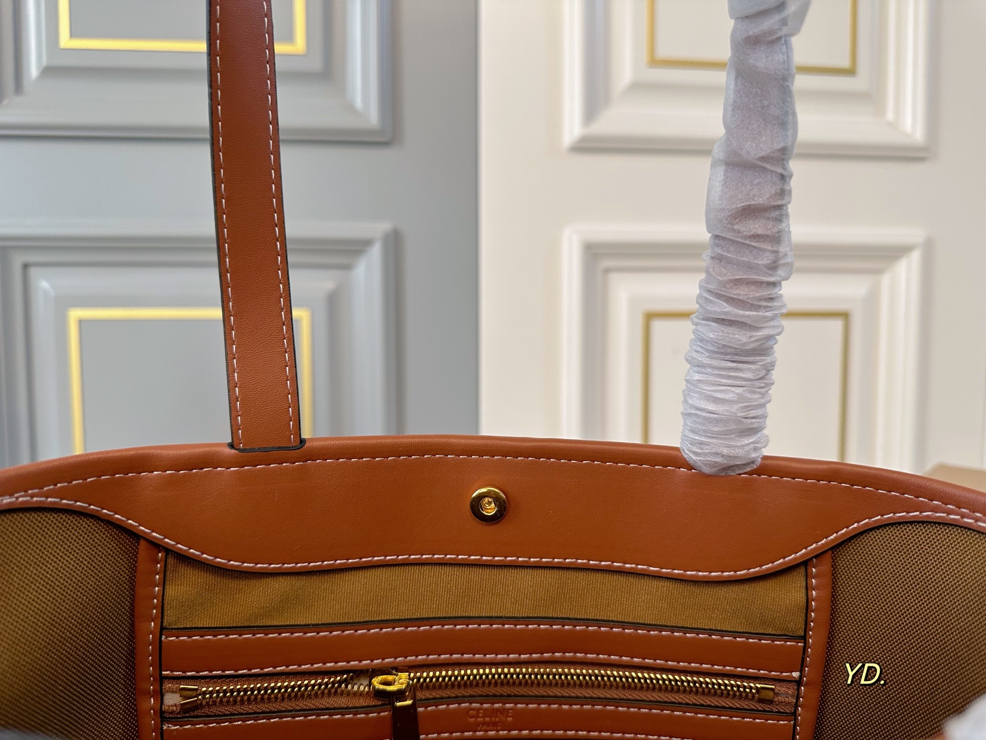 Celine P130 size 25 23 cabas thais logo Small Tote Bag