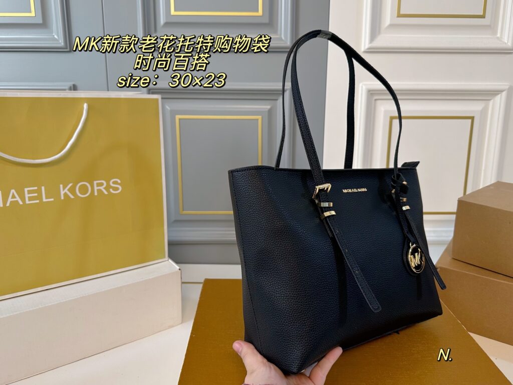 Designer Mk Logo Crossbody Bag 30 x 23 cm editorial product context 2