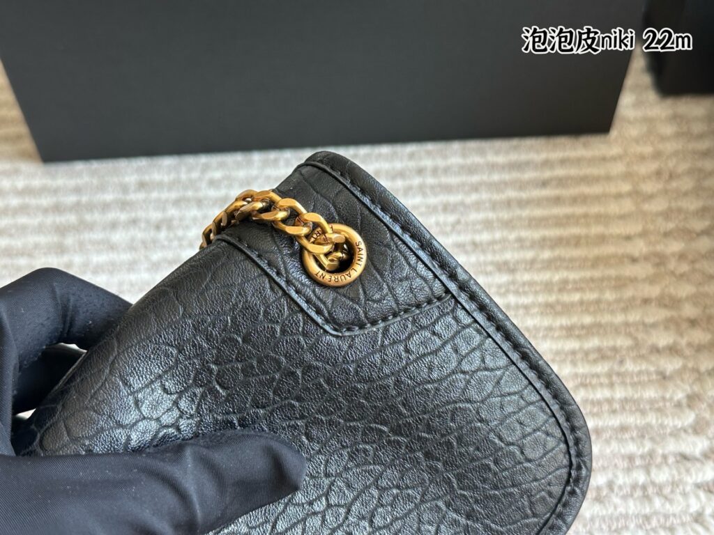 Saint Laurent Niki White Leather Bag 22 cm editorial product context 3
