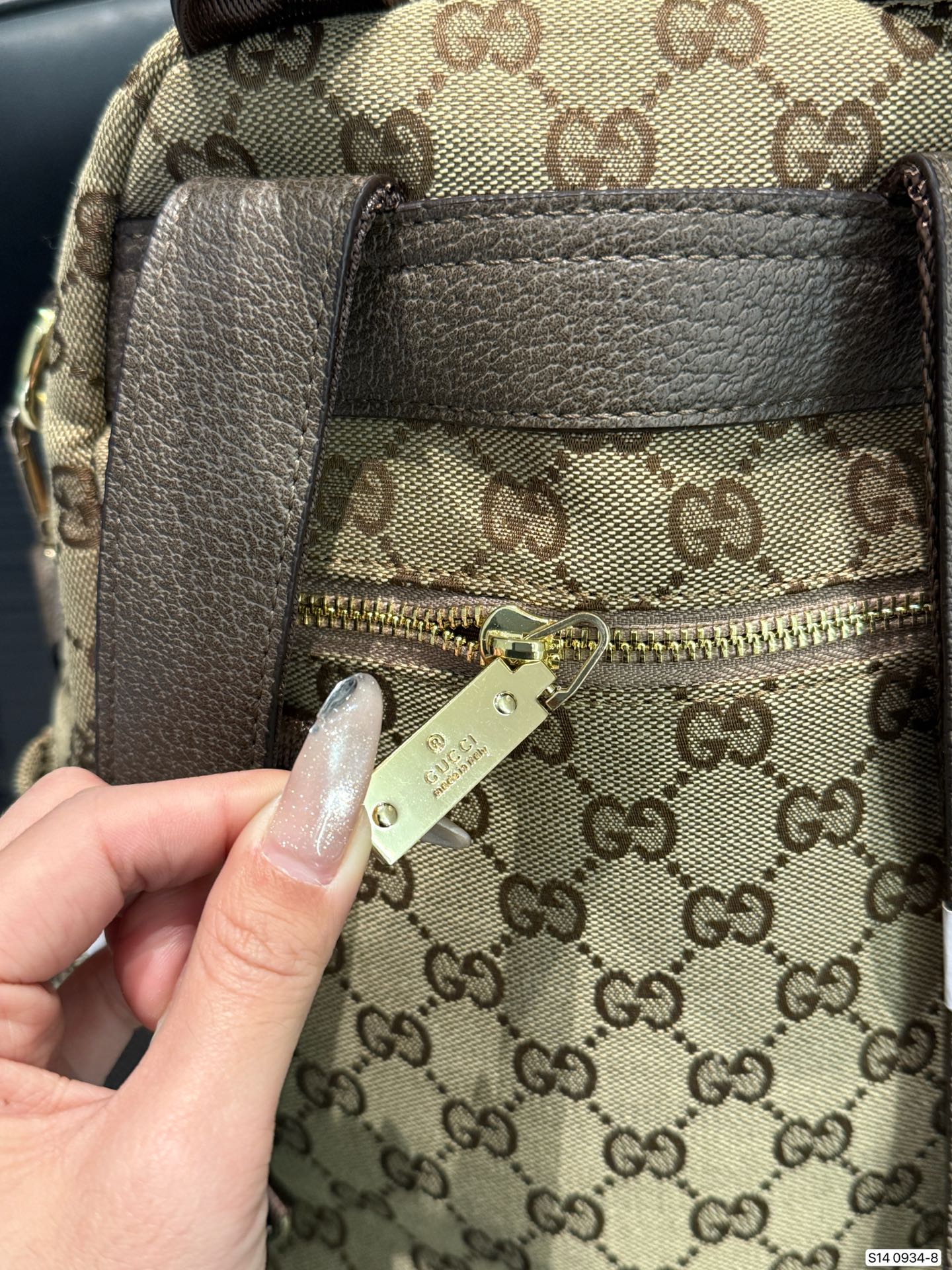 Luxury P105 24 29 0934 Backpack
