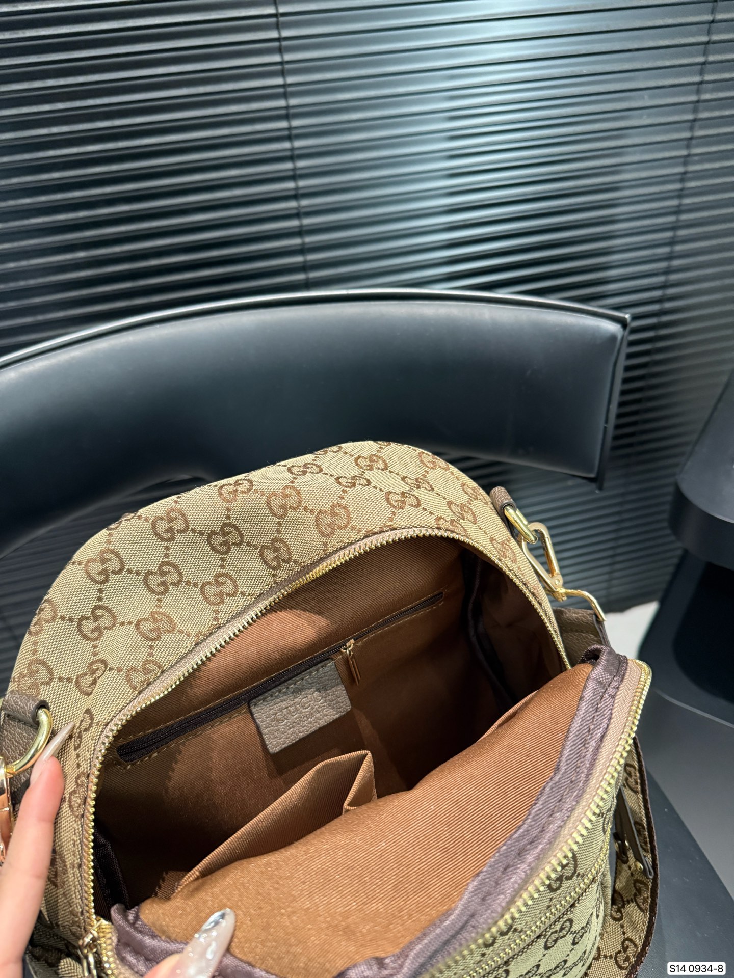 Luxury P105 24 29 0934 Backpack