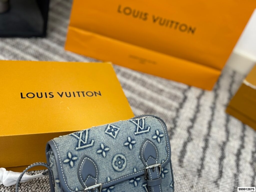 Louis Vuitton Mini Satchel Pink Denim Crossbody Bag 19 x 14 cm editorial product context 3