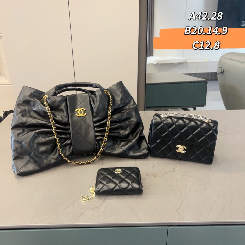 Chanel Top Wallet editorial product context 1