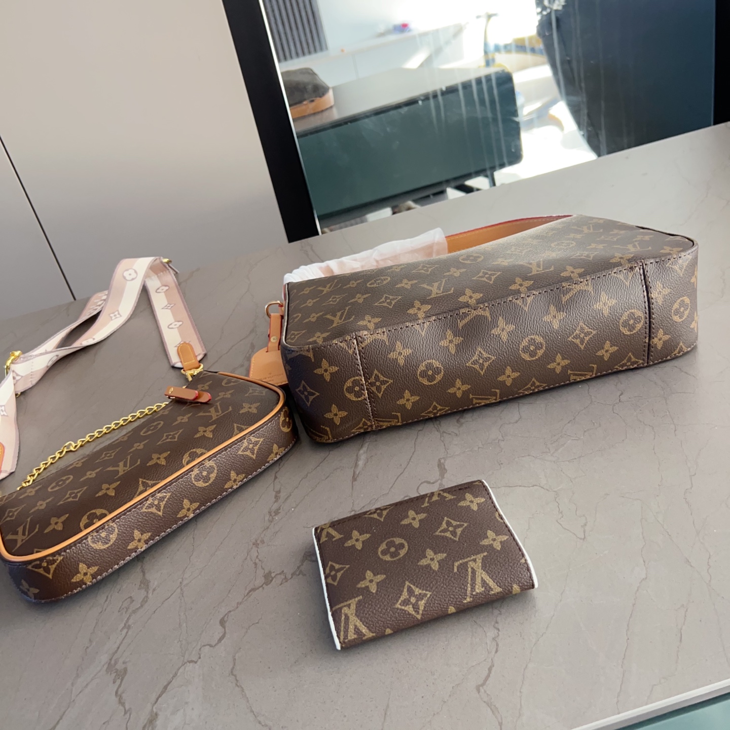Louis Vuitton p135 TOP Wallet