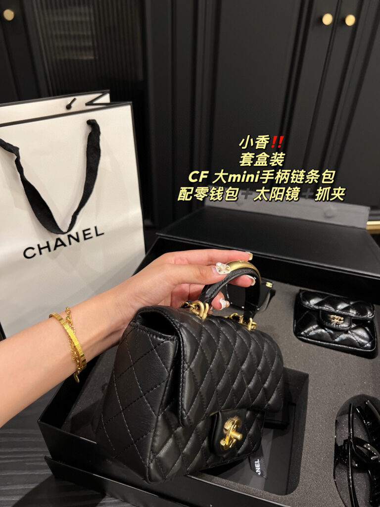 Chanel Cf Mini I Phone Pro Mini Red Card Holder editorial product context 3