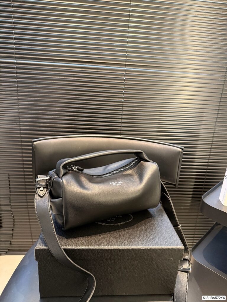 Prada Ba572 Bag editorial product context 2