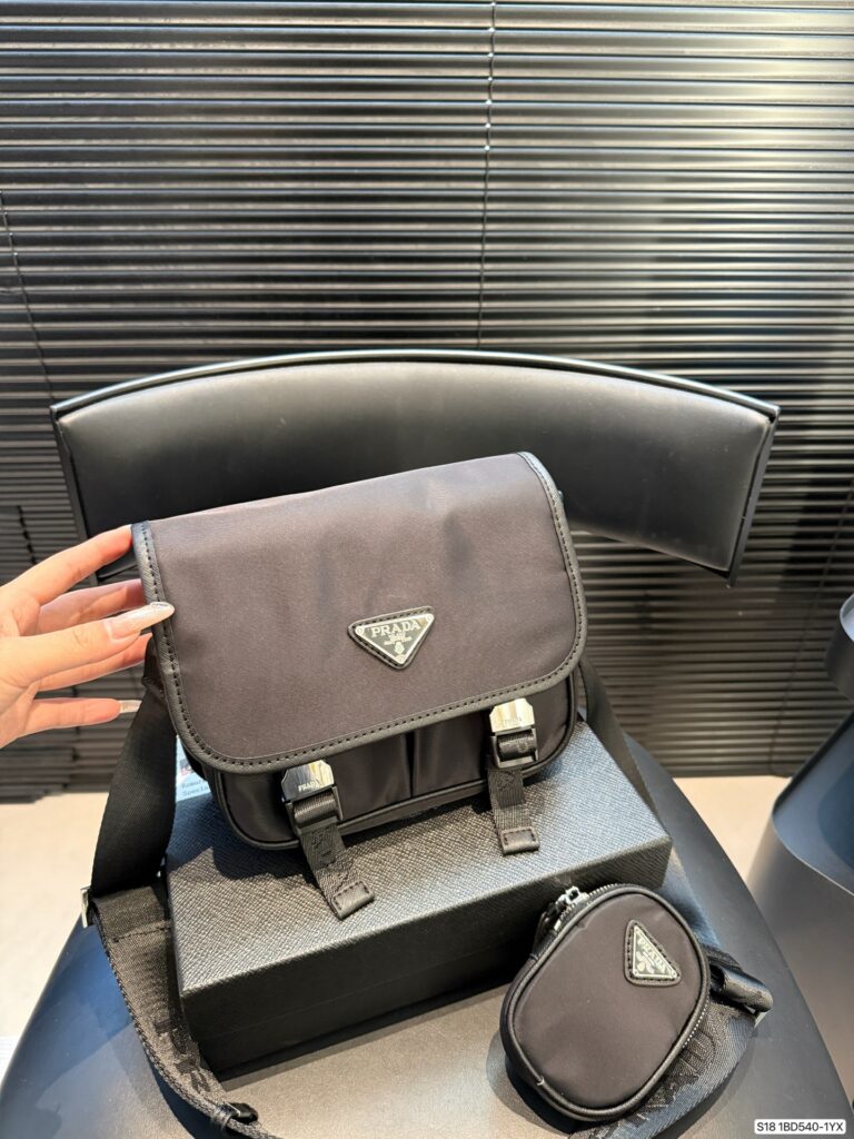 Prada Bd540 Bag editorial product context 2