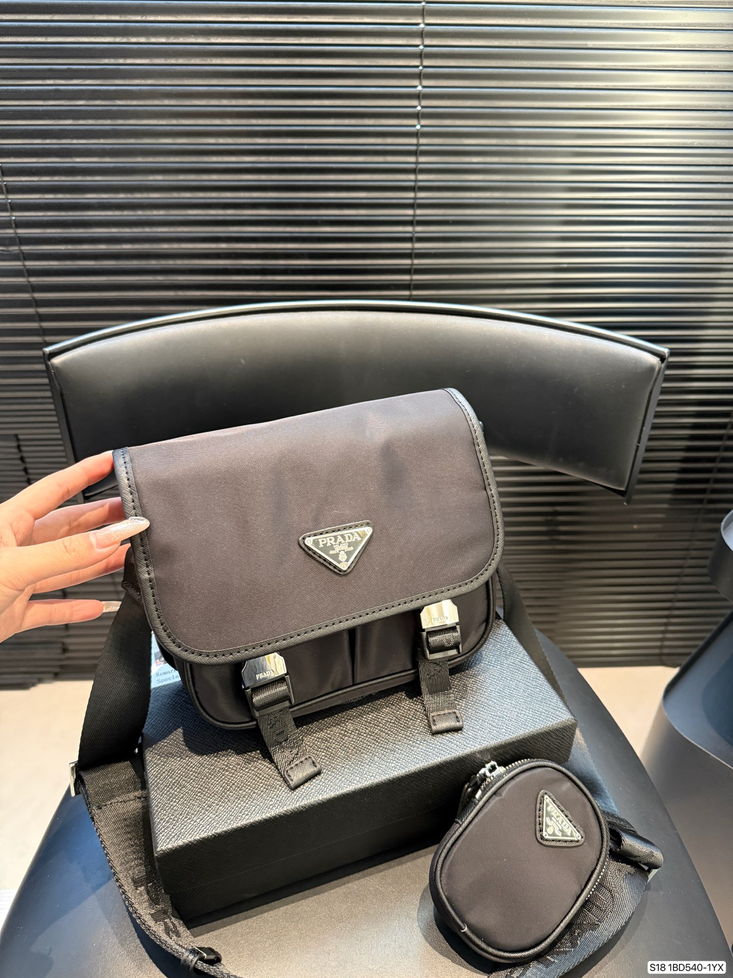 Prada P125 22 16 BD540 Bag