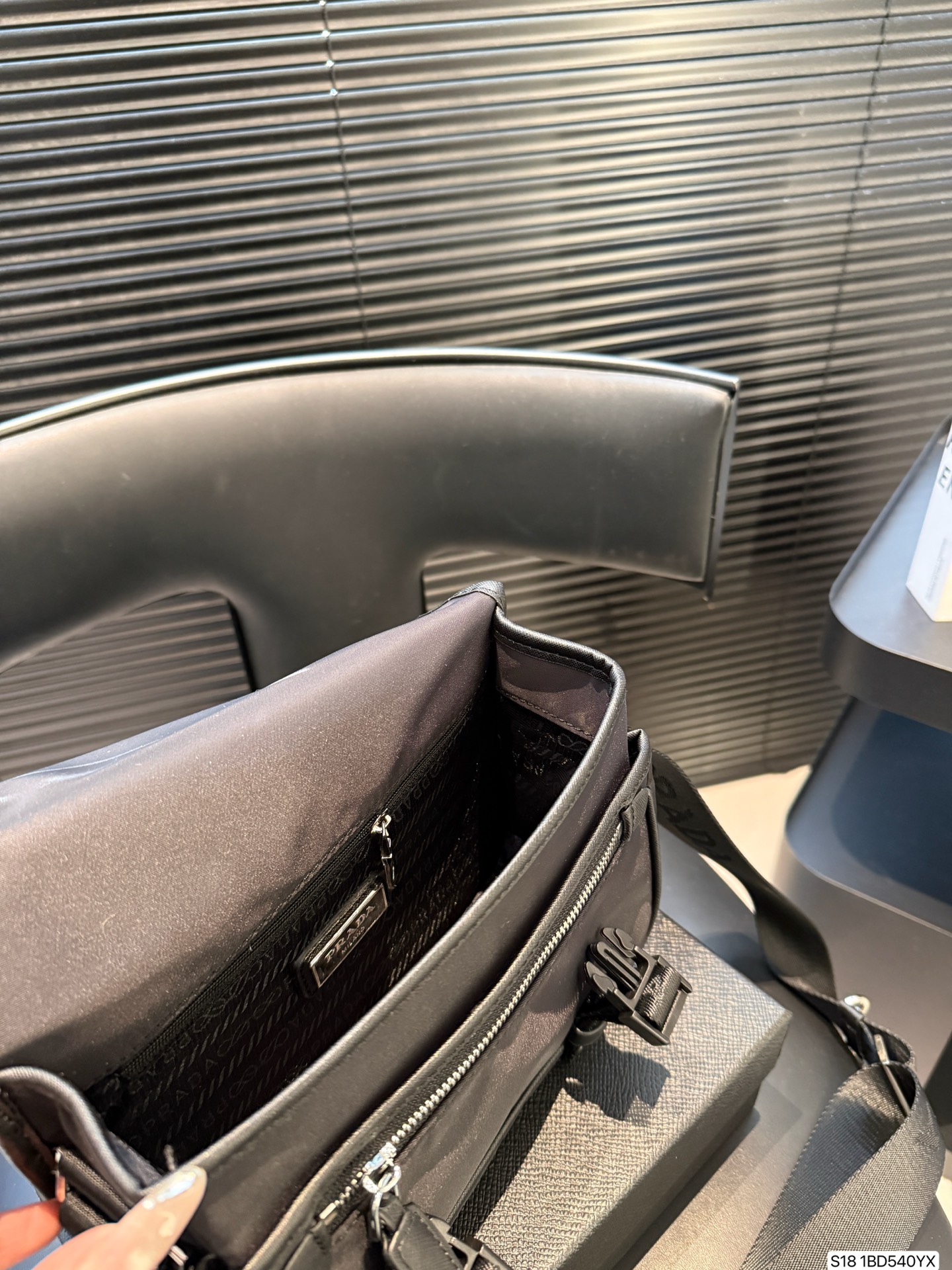 Prada P125 22 16 BD540 Bag