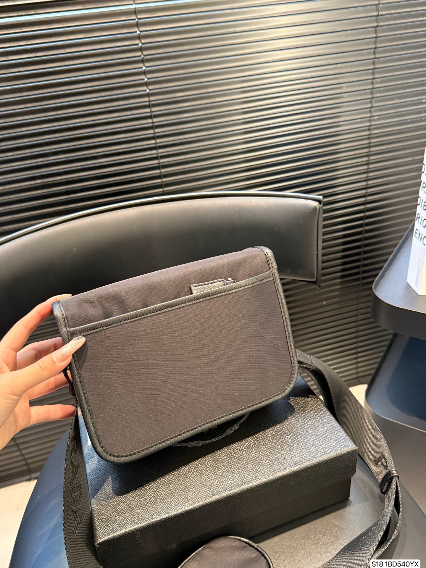 Prada P125 22 16 BD540 Bag