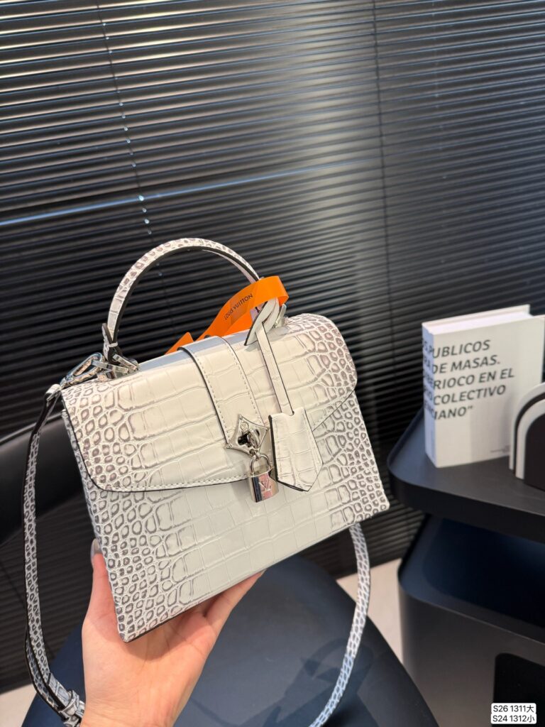 Louis Vuitton Sales Pro Ma Kelly Crossbody Bag editorial product context 3