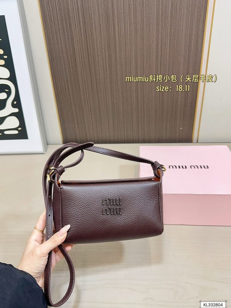 Miu Miu Red Leather Crossbody Bag editorial product context 1