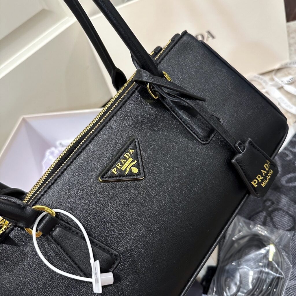 Prada Leather Clutch 31 x 14 x 12 cm editorial product context 3