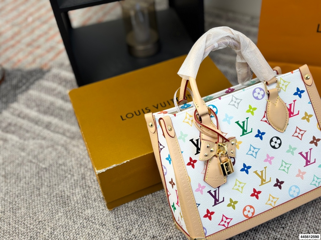 Louis Vuitton p155 26 20 Tote Bag