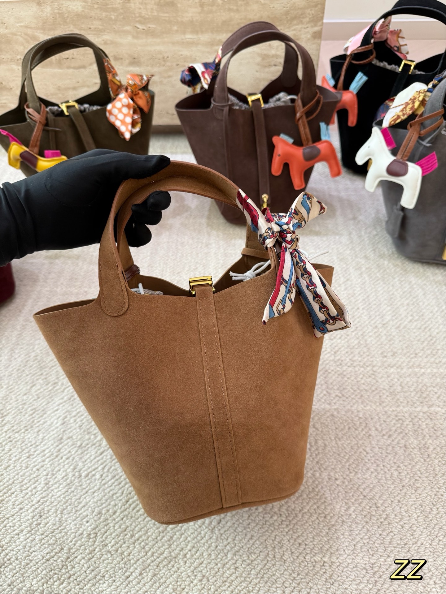 Hermes P130 19 Bag