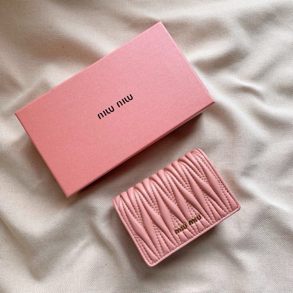Miu Miu 13 Black Leather Wallet editorial product context 1
