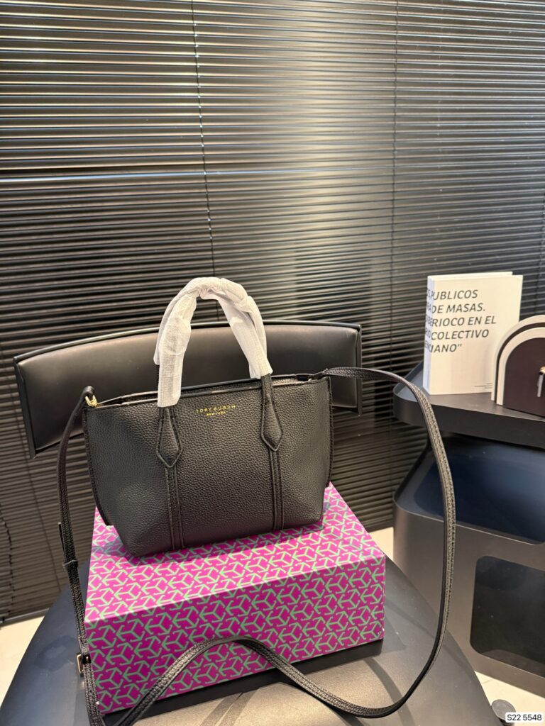 Tory Burch Tb Tote Bag editorial product context 2