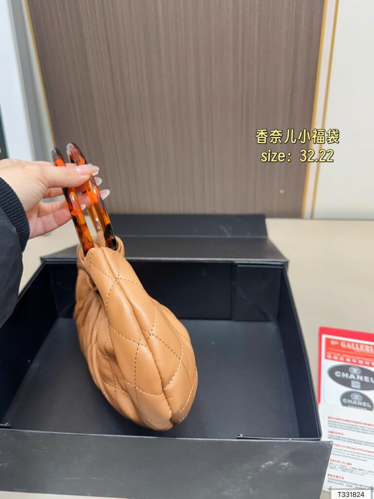 Chanel Chanel26c Bag editorial product context 3