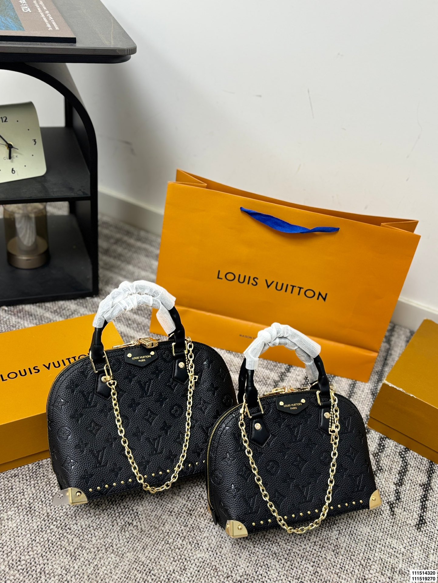 Louis Vuitton p135p125 Alma 25 20 23 18 Handbag