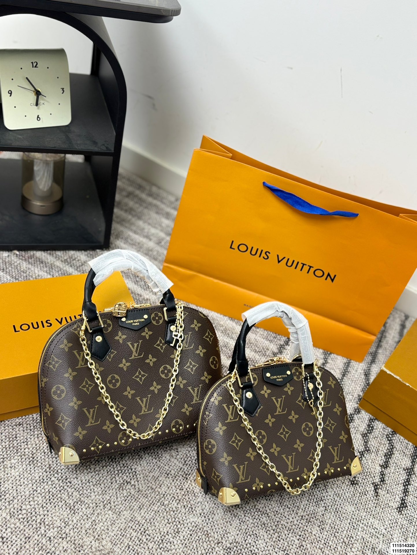 Louis Vuitton p135p125 Alma 25 20 23 18 Handbag