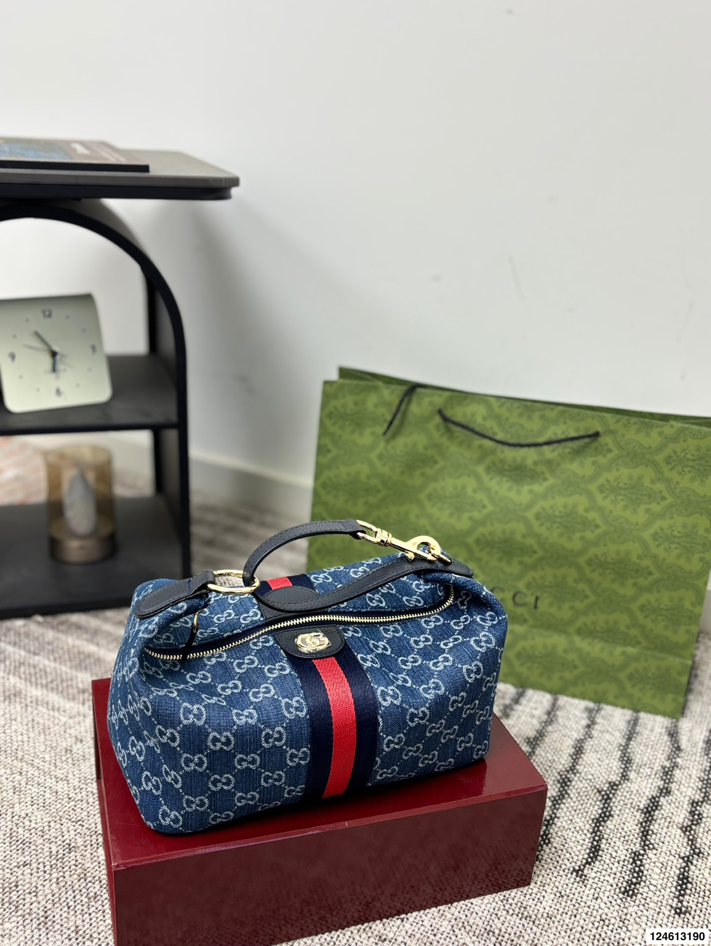 Gucci P115 27 20 Vanity GG Supreme WEB OK Bag