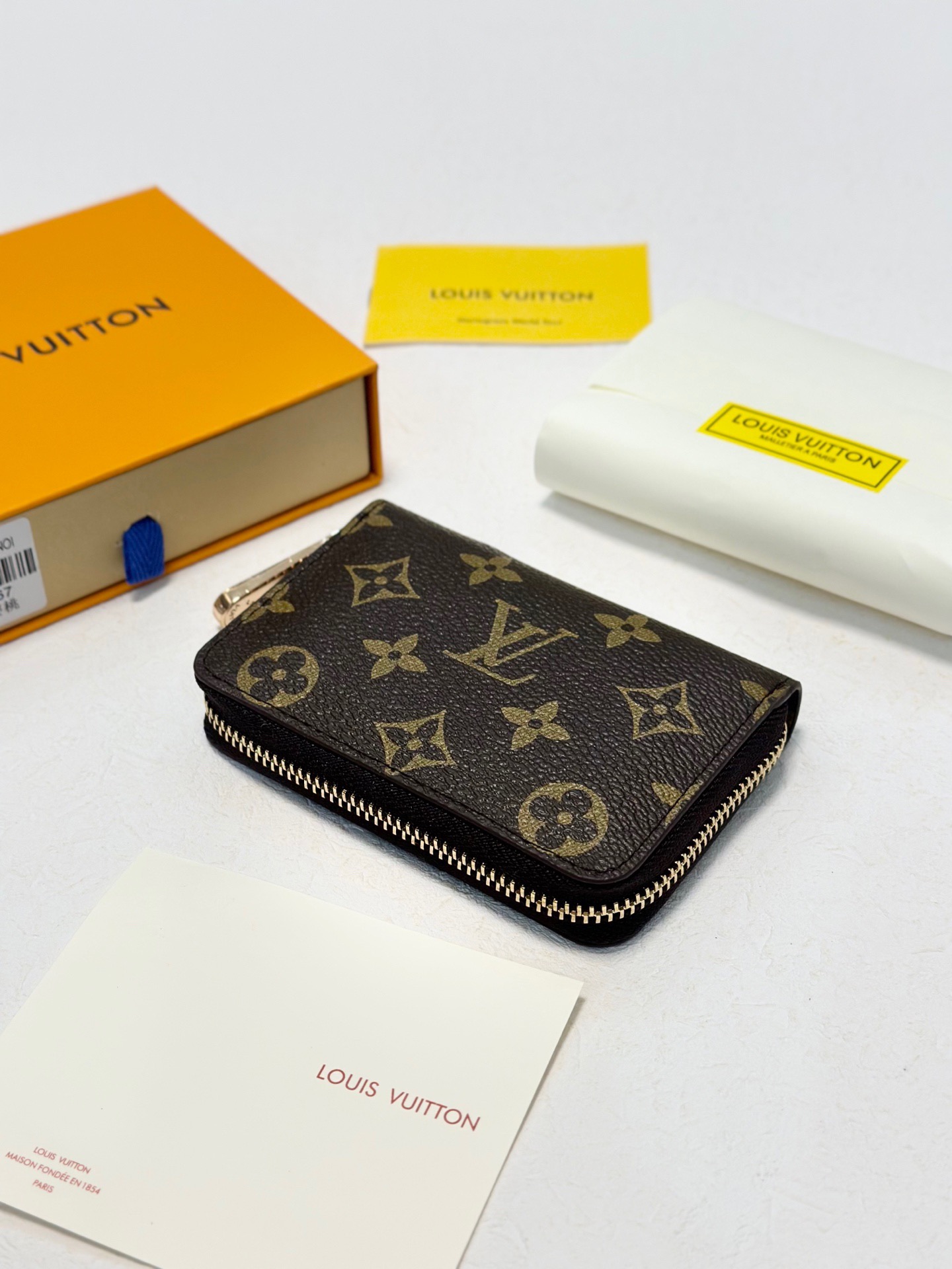 Luxury P70 X8 Card Holder