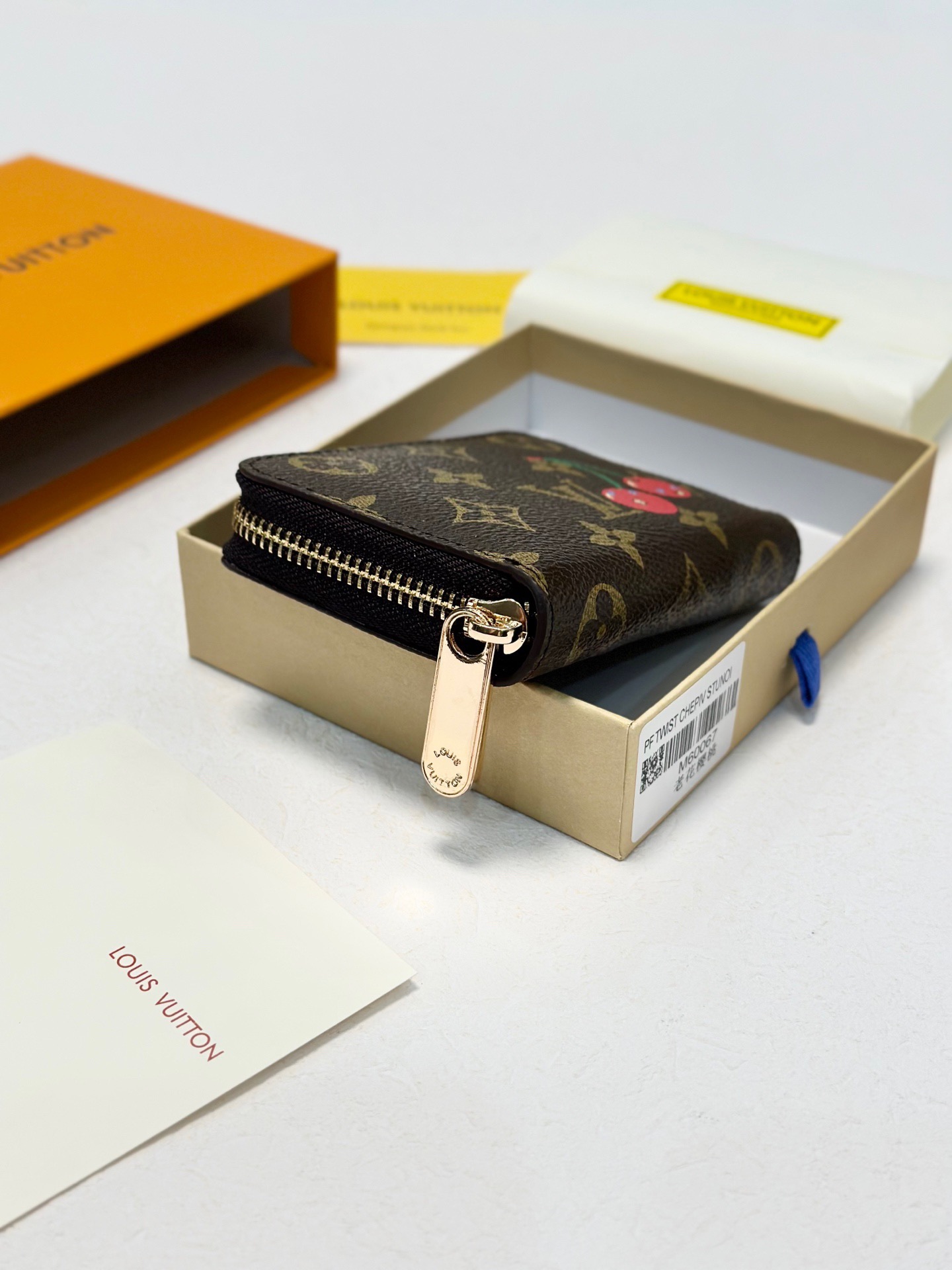Luxury P70 X8 Card Holder