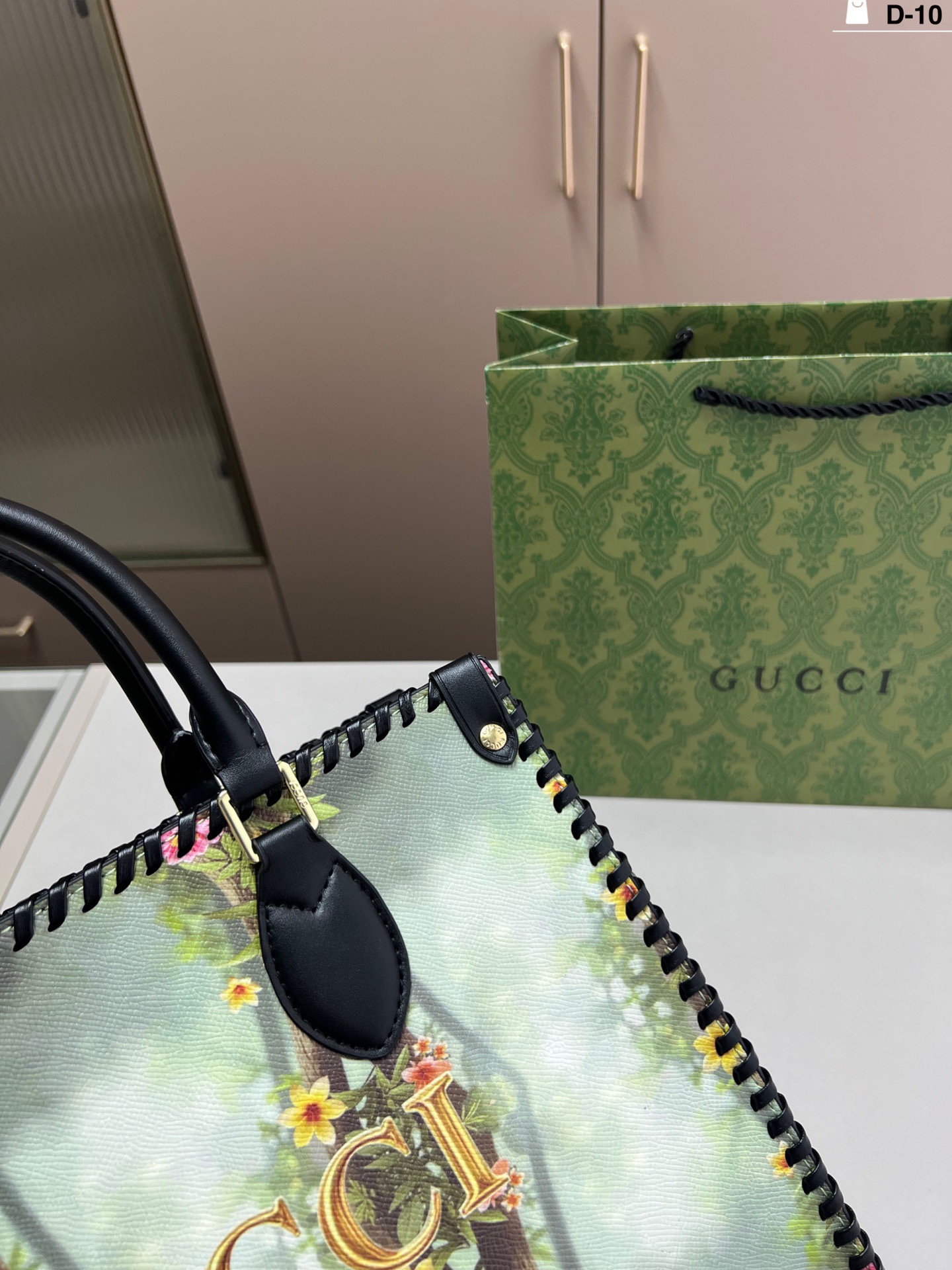 Luxury p170 D-10 32 27 28 21 GucciLABUBU Tote Bag