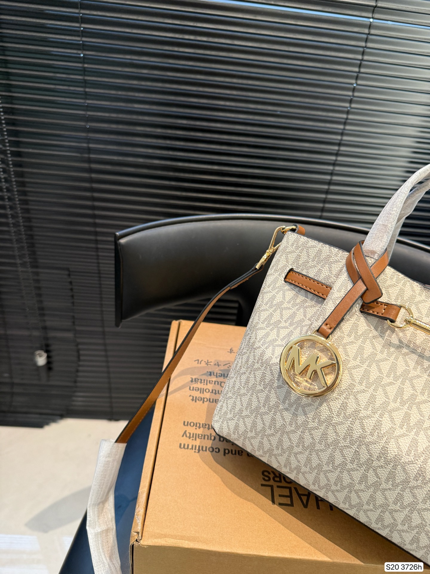 Luxury P135 MK 24 18 3726 Mini Clutch