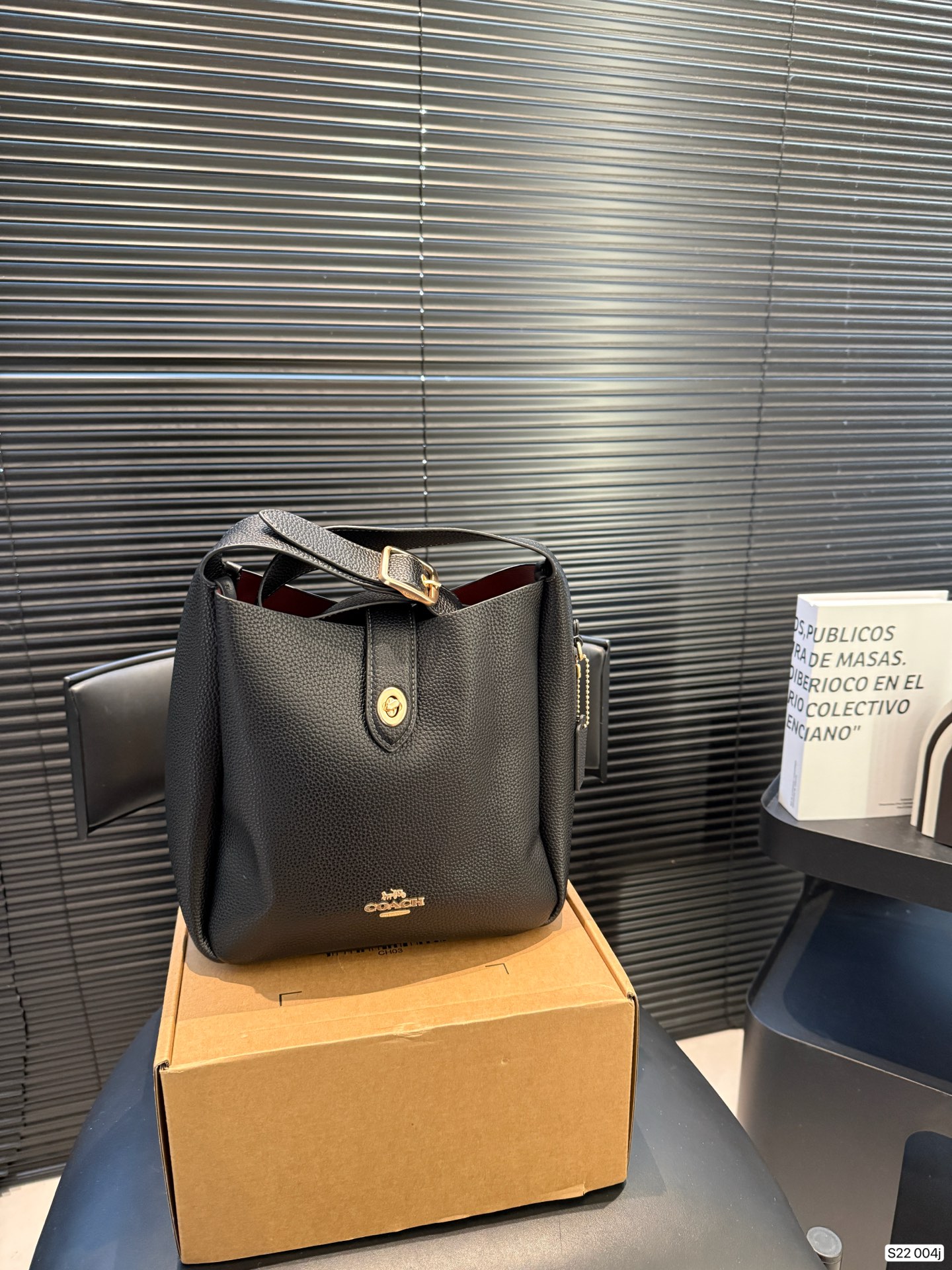 Coach P145 Hadley 23 21 004 Bag