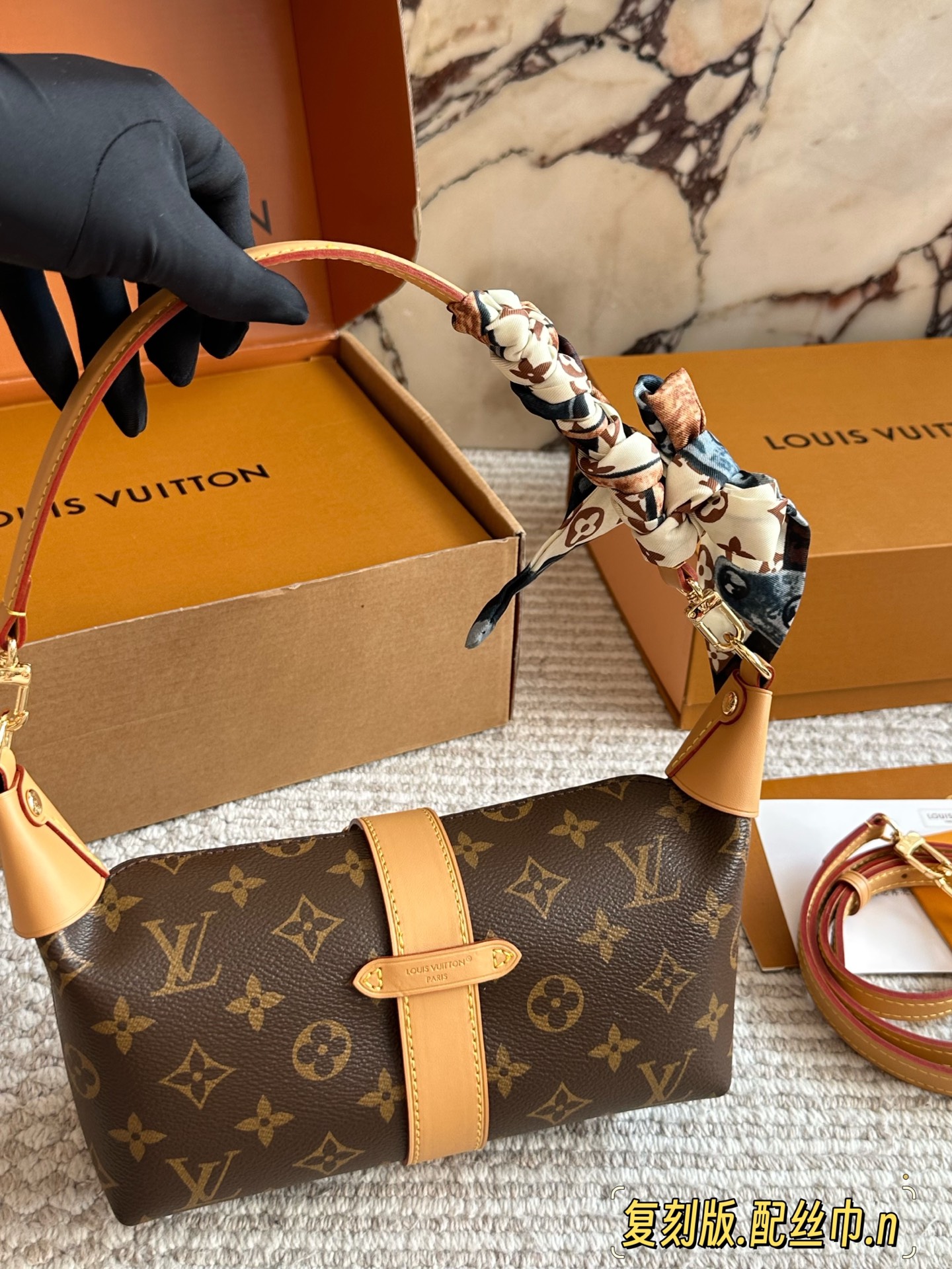 Luxury 185 size 21 MIA Bag